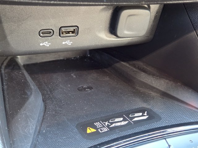 Used 2024 Buick Envista Sport Touring FWD image 6