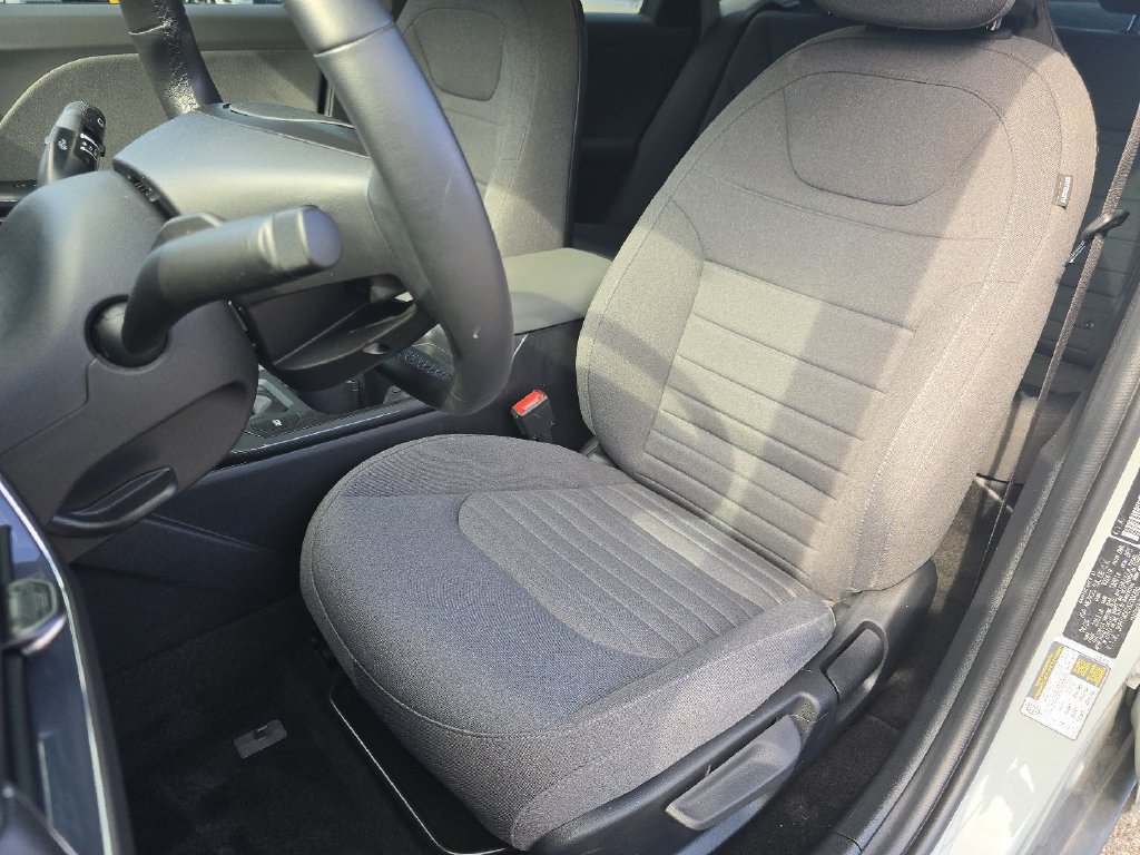 Used 2025 Kia K4 EX FWD image 21