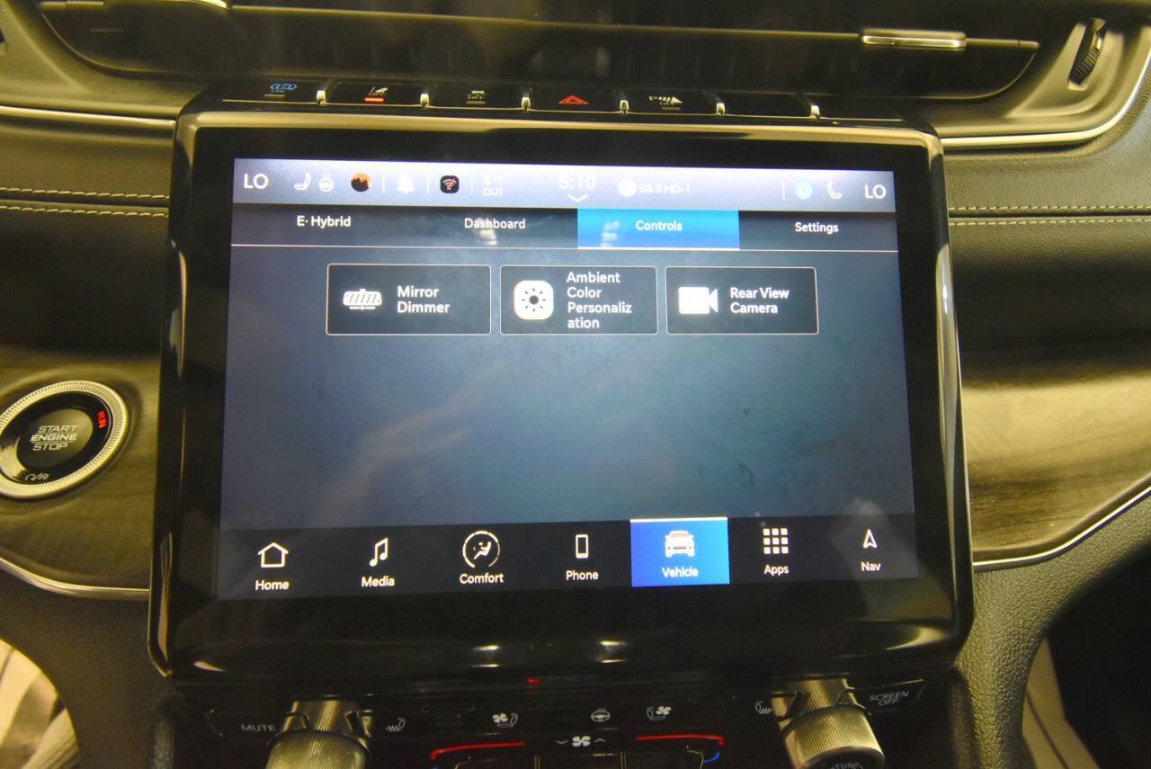Used 2024 Jeep Grand Cherokee Overland w/ Trailer Tow Package AWD/4WD image 26