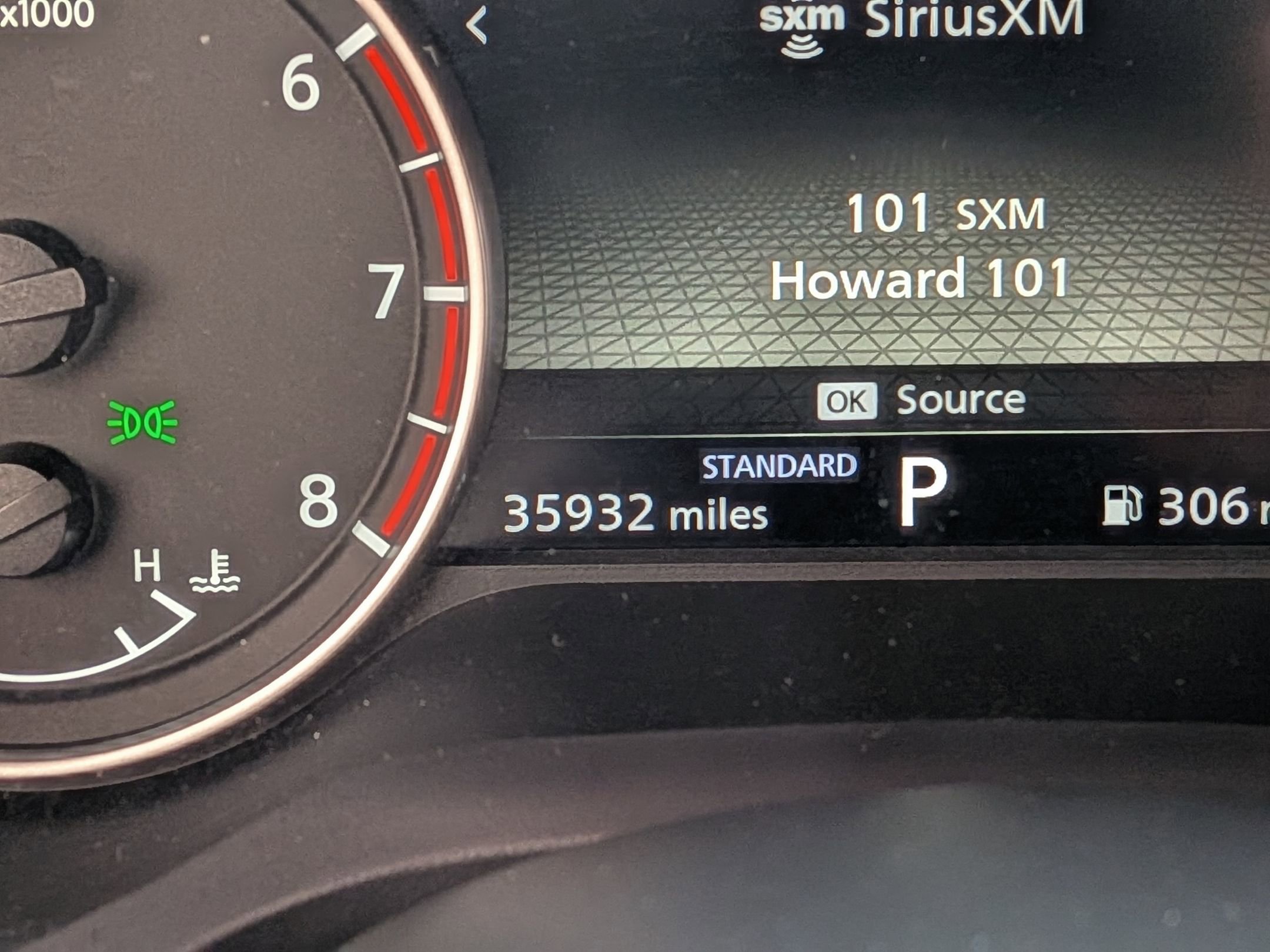 Used 2023 Nissan Rogue SV image 25