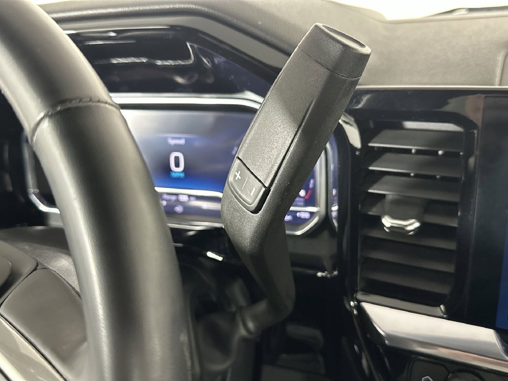 Certified 2024 Chevrolet Silverado 1500 LT AWD/4WD image 18