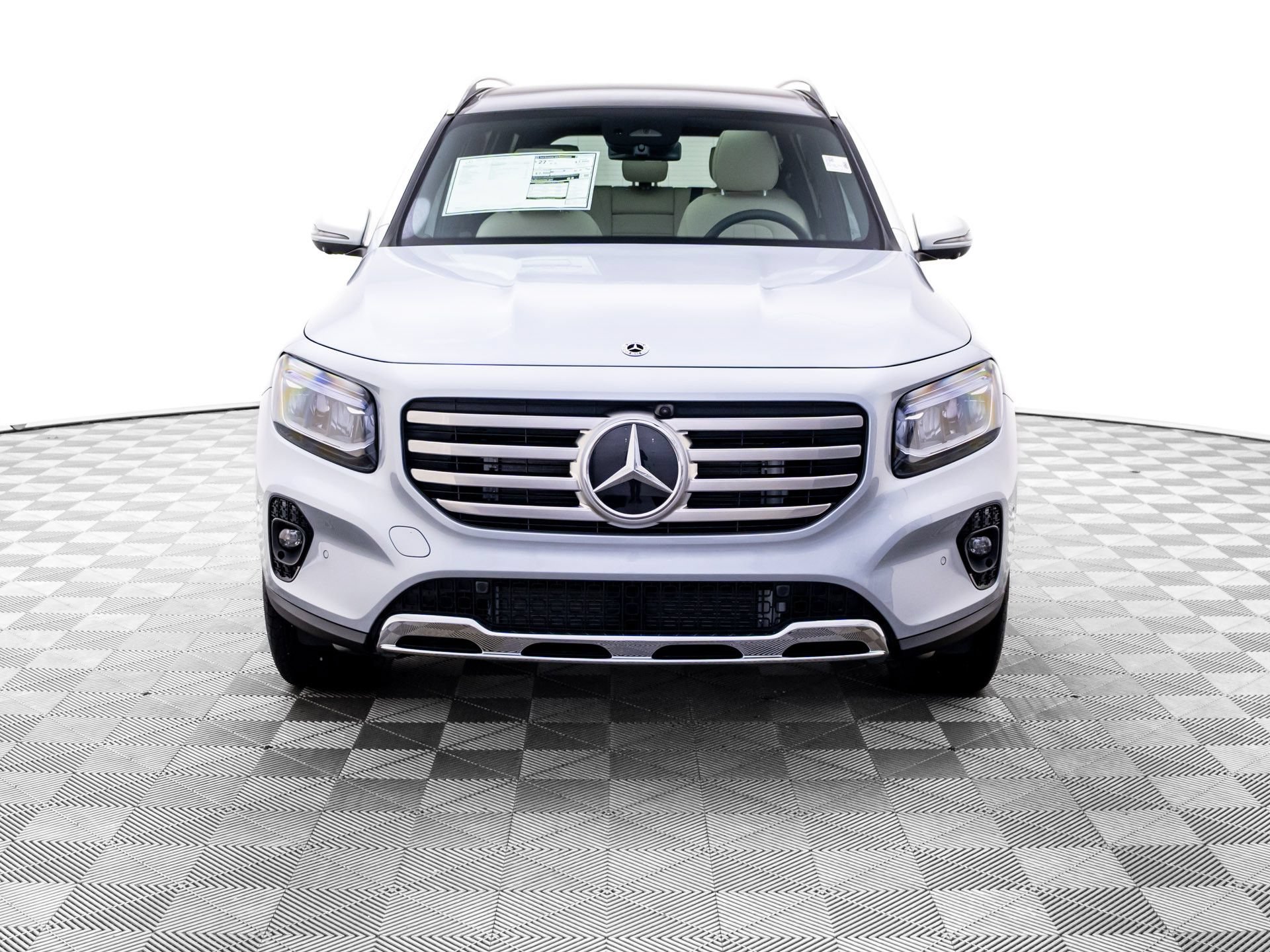 New 2026 Mercedes-Benz GLB 250 4MATIC image 9