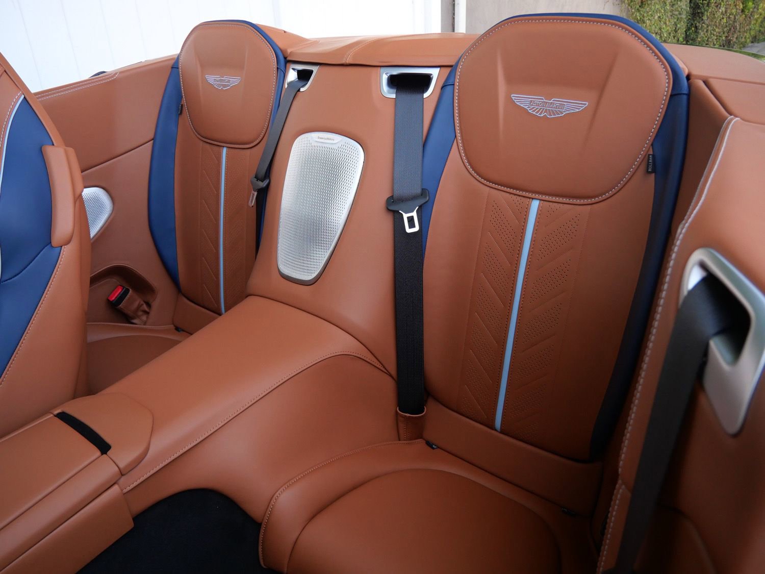 New 2026 Aston Martin DB12 Convertible RWD image 25