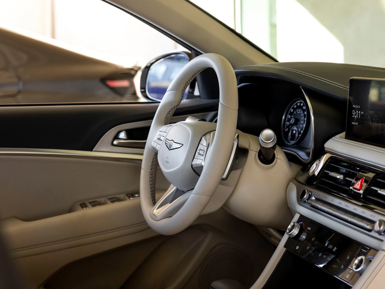 Used 2026 Genesis G70 2.5T Prestige image 30