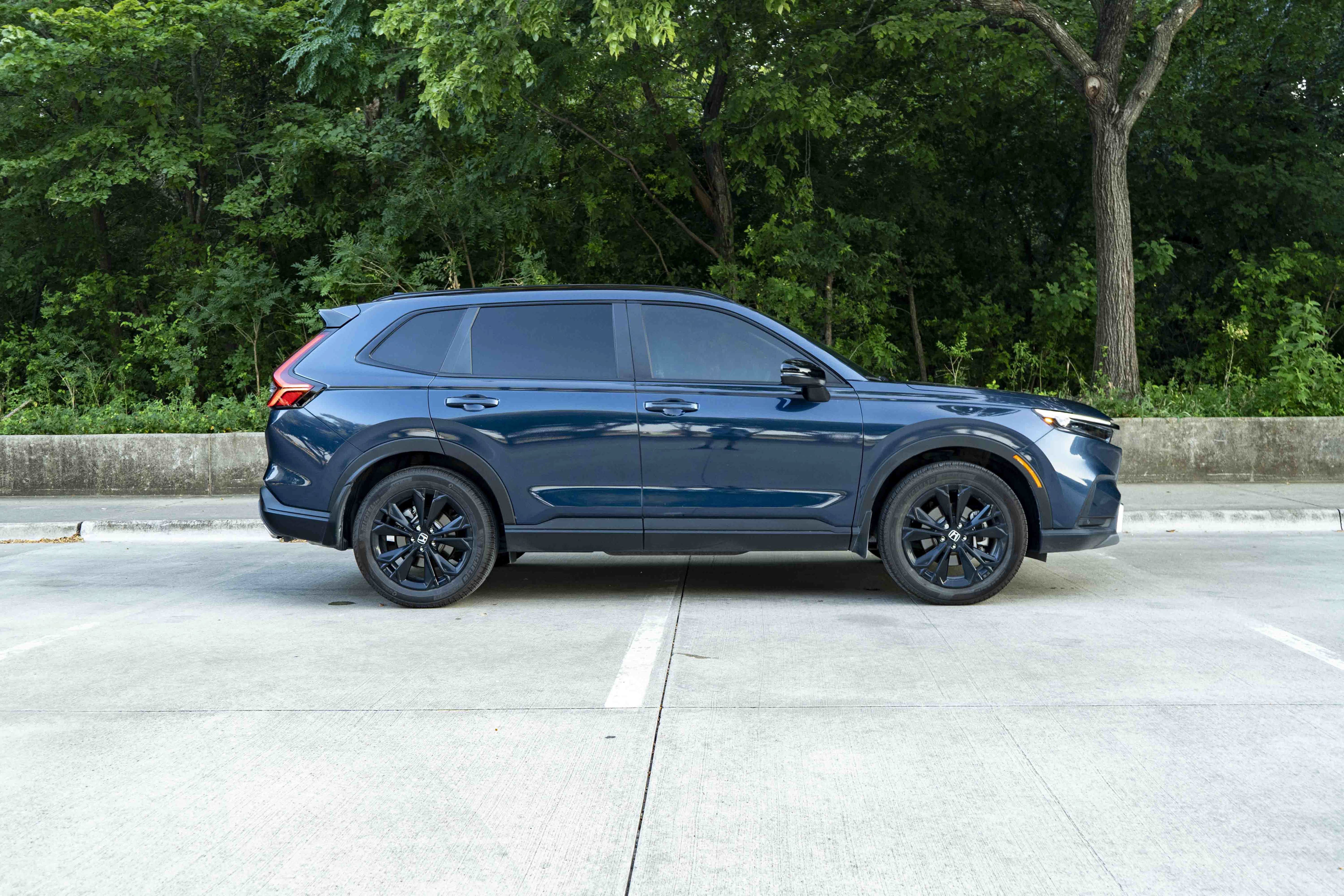 Used 2026 Honda CR-V Sport Touring image 10
