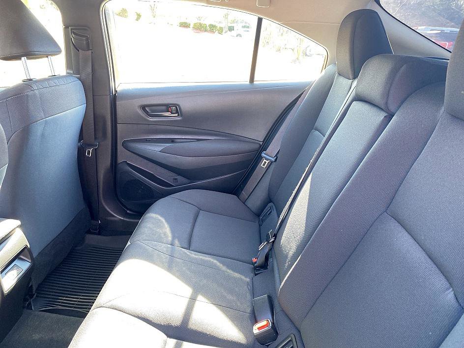 Certified 2025 Toyota Corolla LE image 14