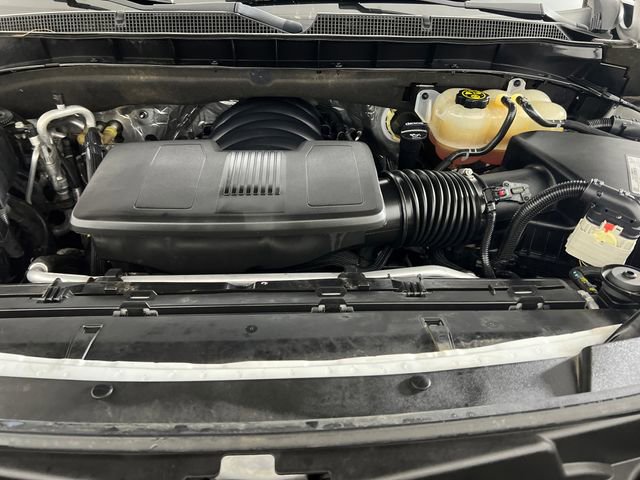 Used 2021 Chevrolet Suburban LT image 23