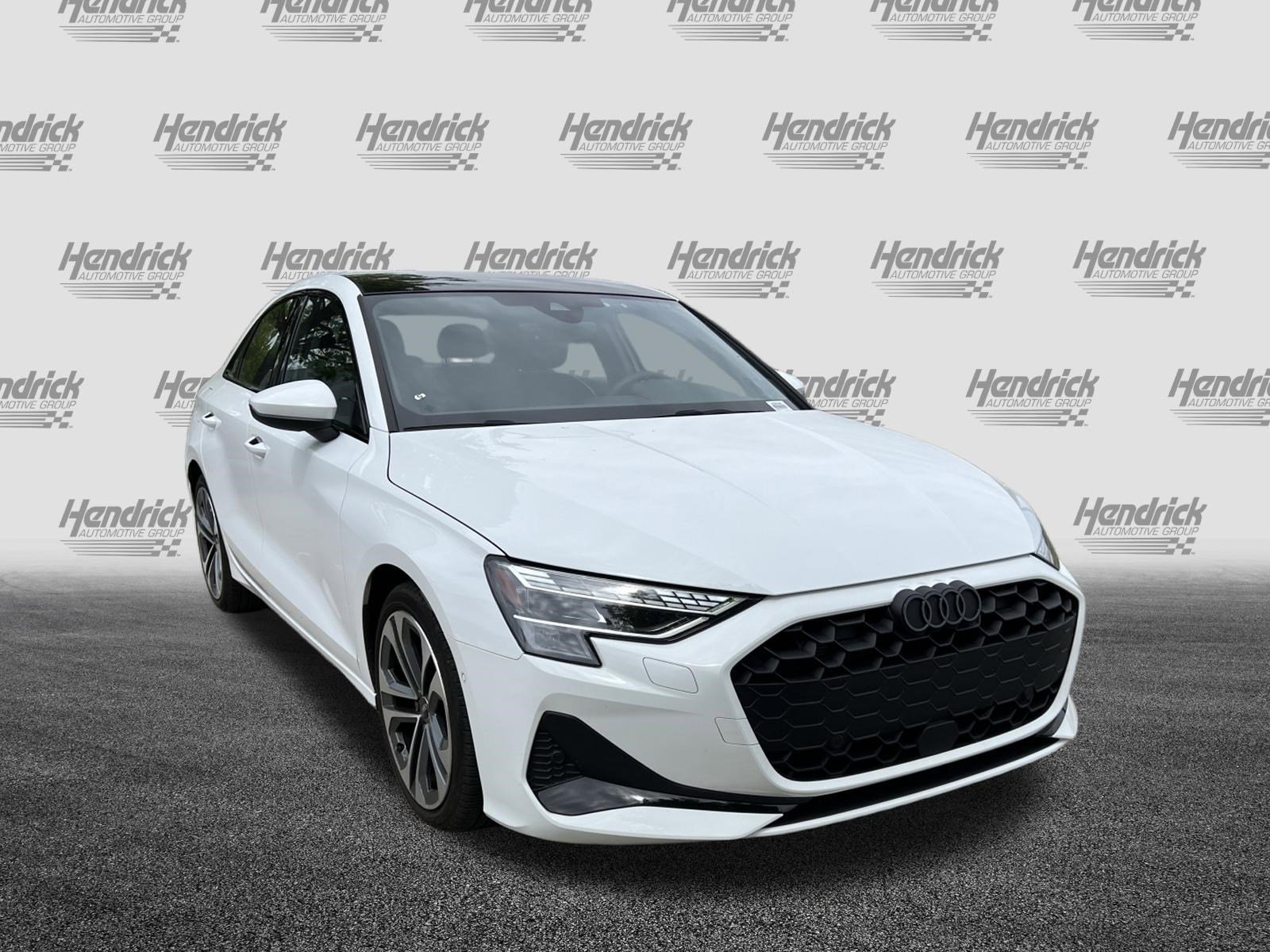 Used 2025 Audi A3 2.0T Premium Plus w/ Premium Plus Package image 2