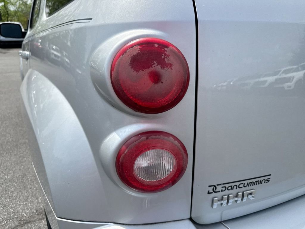 Used 2011 Chevrolet HHR LT FWD image 33