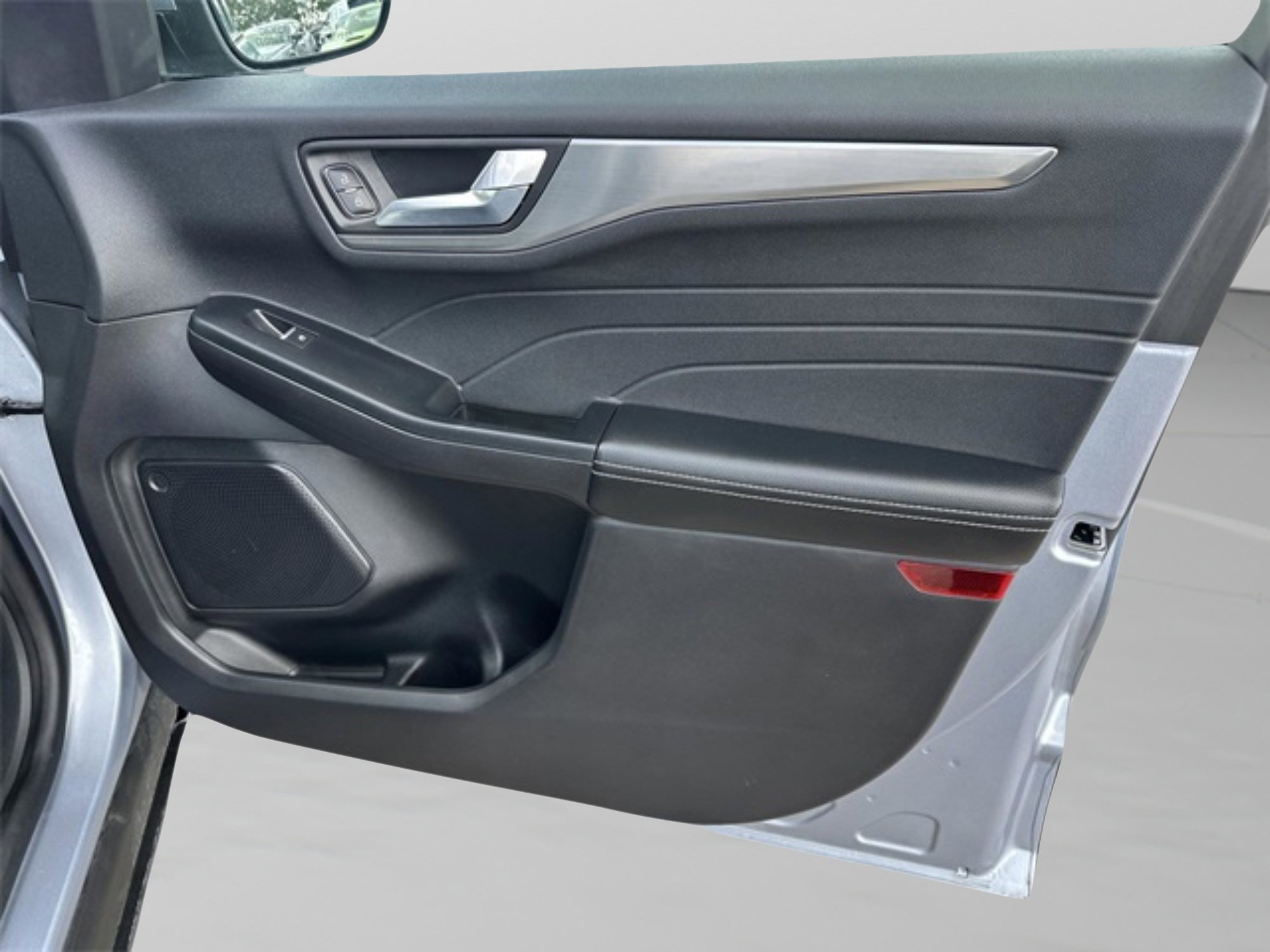 Used 2022 Ford Escape Titanium image 13