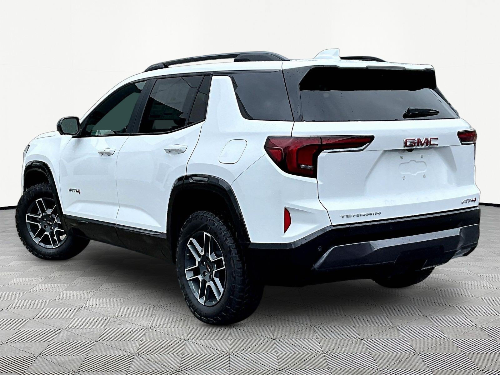 New 2026 GMC Terrain AT4 w/ Technology Package II AWD/4WD image 4