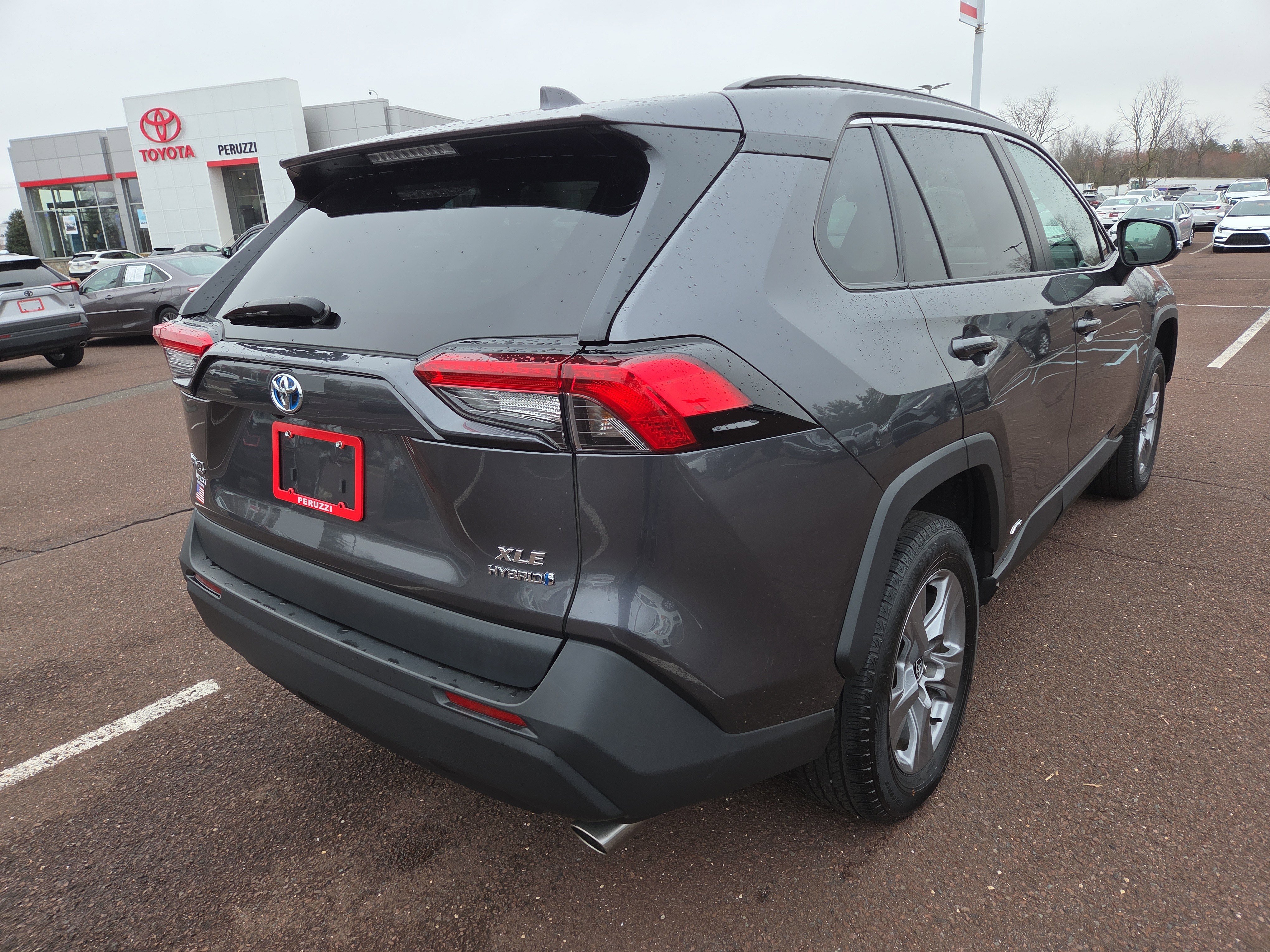 Certified 2022 Toyota RAV4 XLE w/ Convenience Package image 3