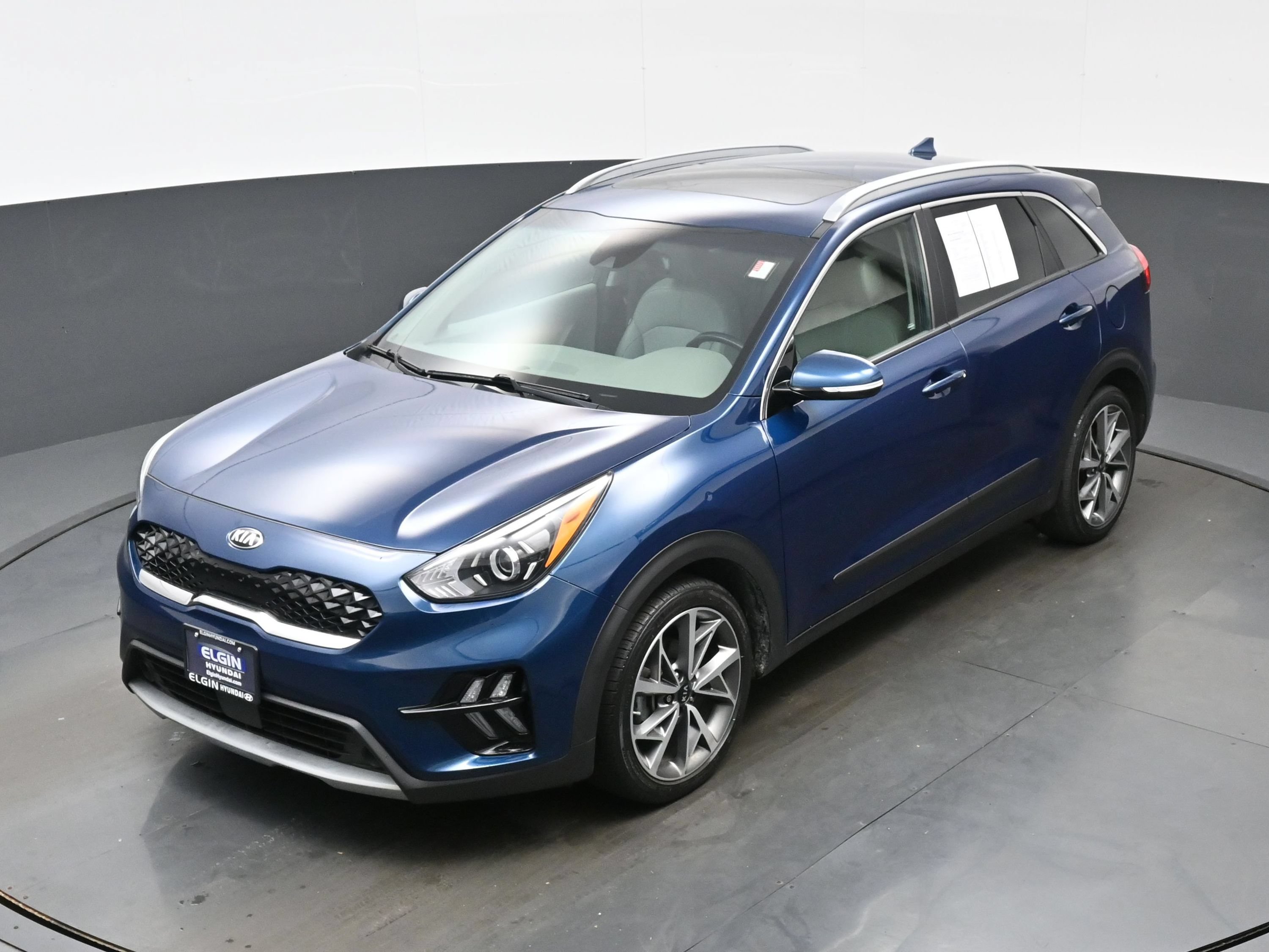 Used 2021 Kia Niro Touring FWD image 33