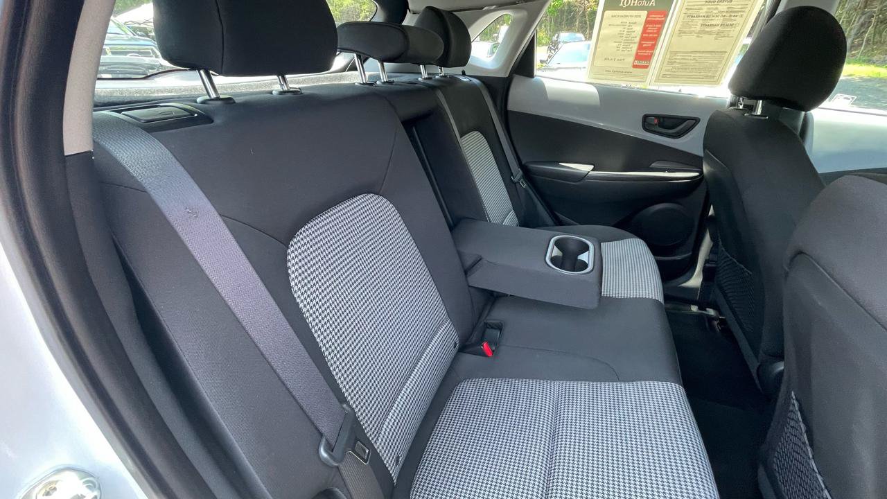Used 2020 Hyundai Kona SE AWD/4WD image 25