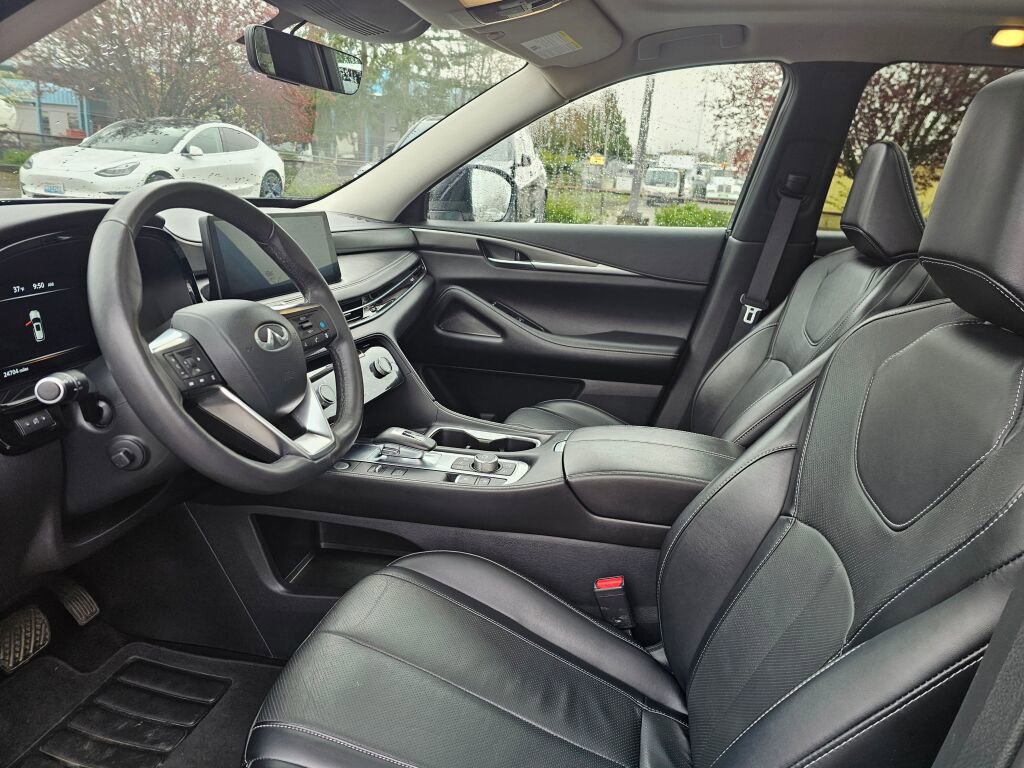 Used 2024 INFINITI QX60 Luxe image 25