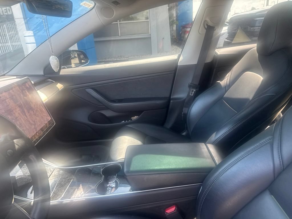 Used 2019 Tesla Model 3 Standard Range Plus RWD image 16