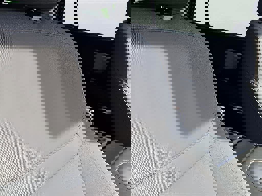 Used 2025 Ford Expedition Active image 20