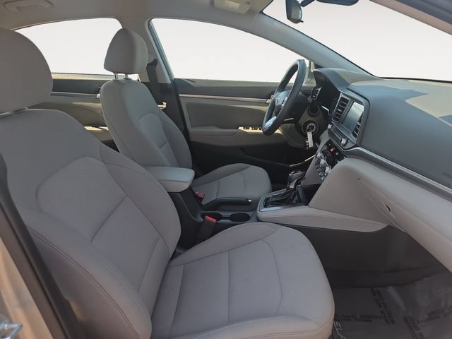 Used 2020 Hyundai Elantra SEL FWD image 15