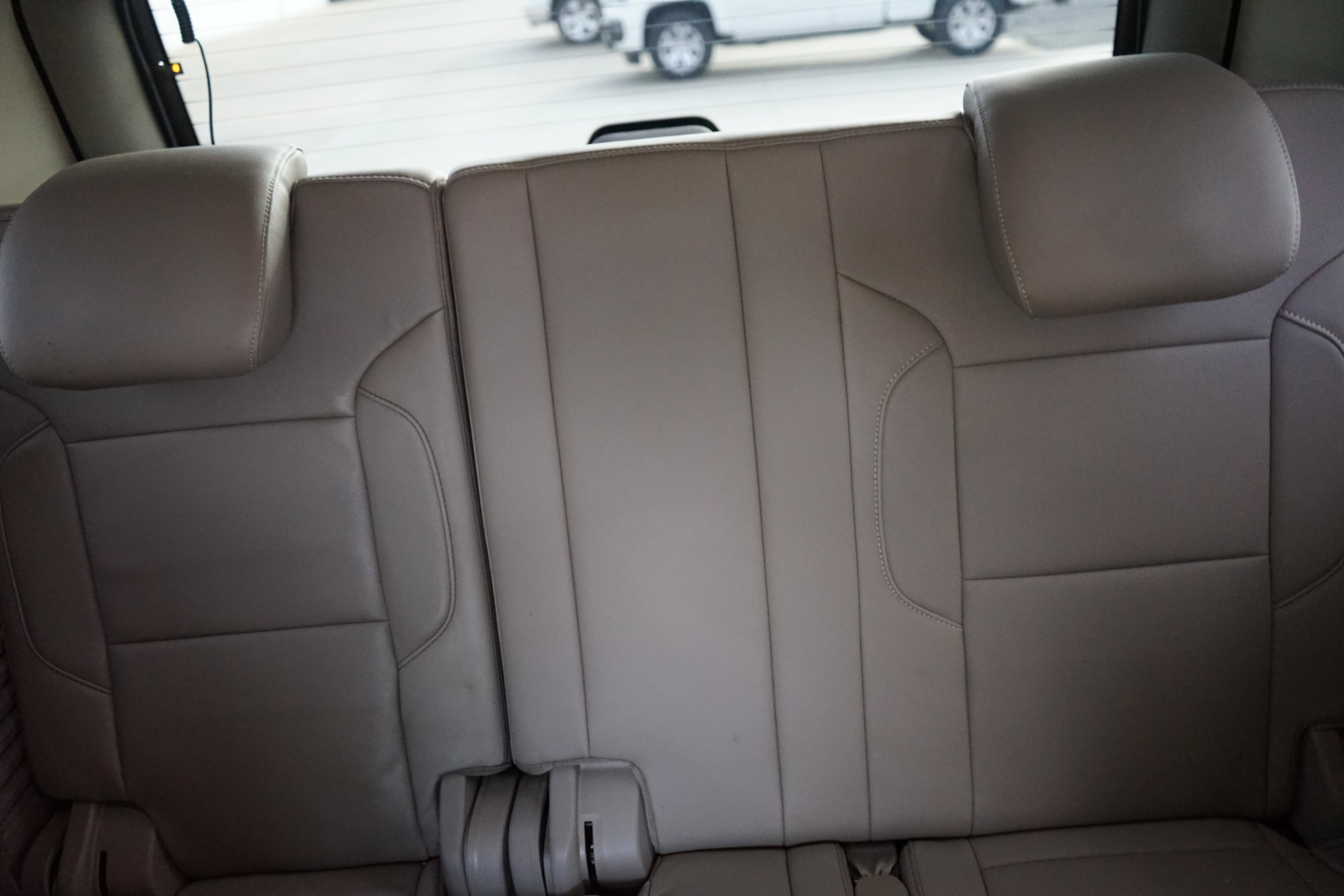 Used 2016 Chevrolet Tahoe LTZ AWD/4WD image 24