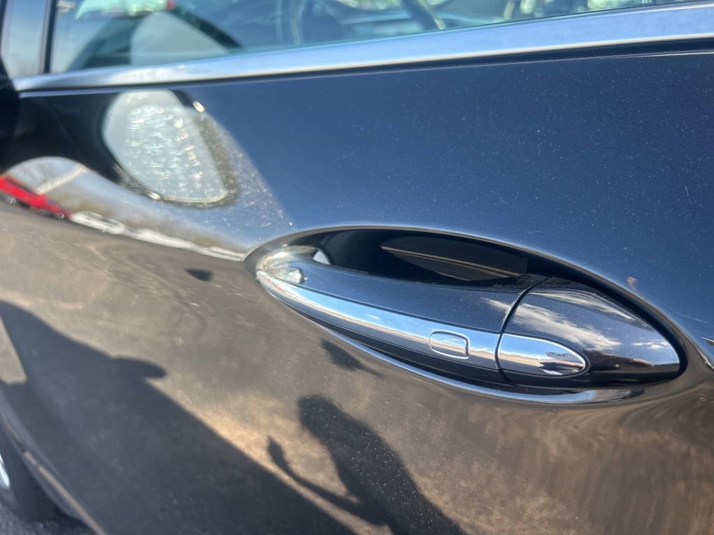 Used 2017 Buick Envision Essence AWD/4WD image 9