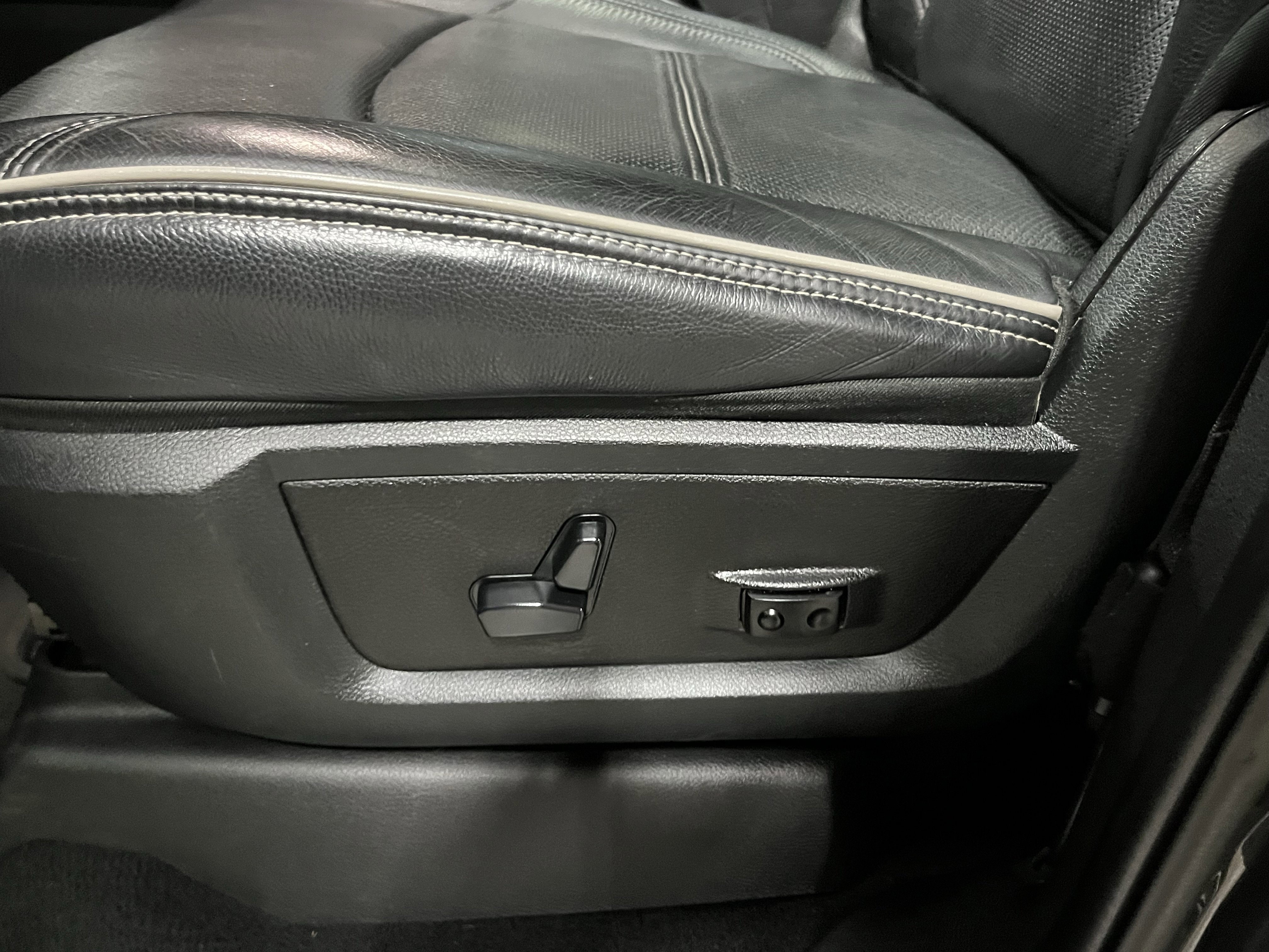 Used 2019 RAM 2500 Limited image 22