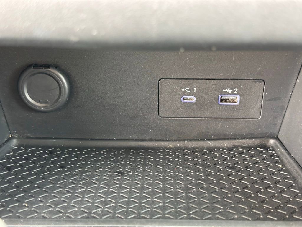 Used 2025 Nissan Pathfinder SV AWD/4WD image 29