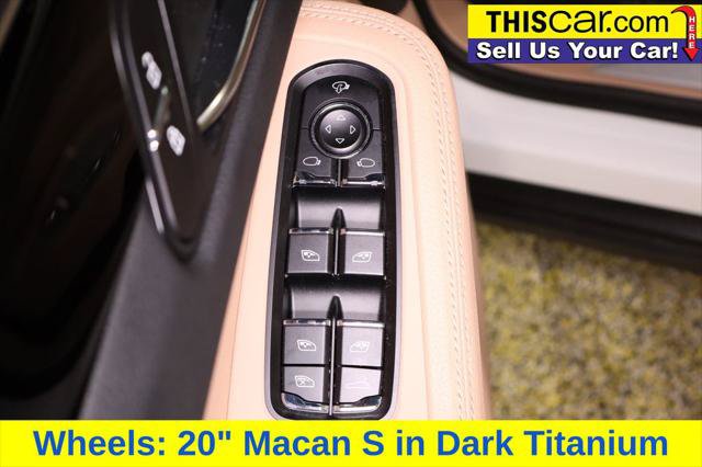 Used 2024 Porsche Macan S AWD/4WD image 34