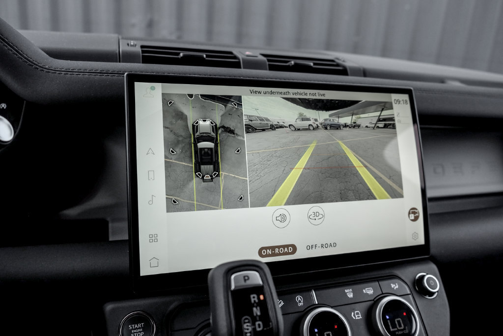 New 2026 Land Rover Defender 110 S AWD/4WD image 13