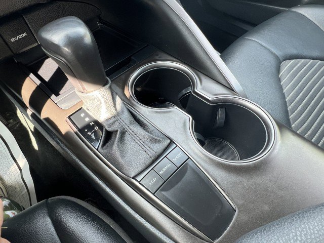 Used 2023 Toyota Camry SE image 32