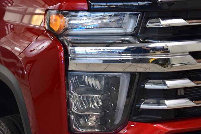 Used 2022 Chevrolet Silverado 3500 High Country w/ Safety Package II image 12