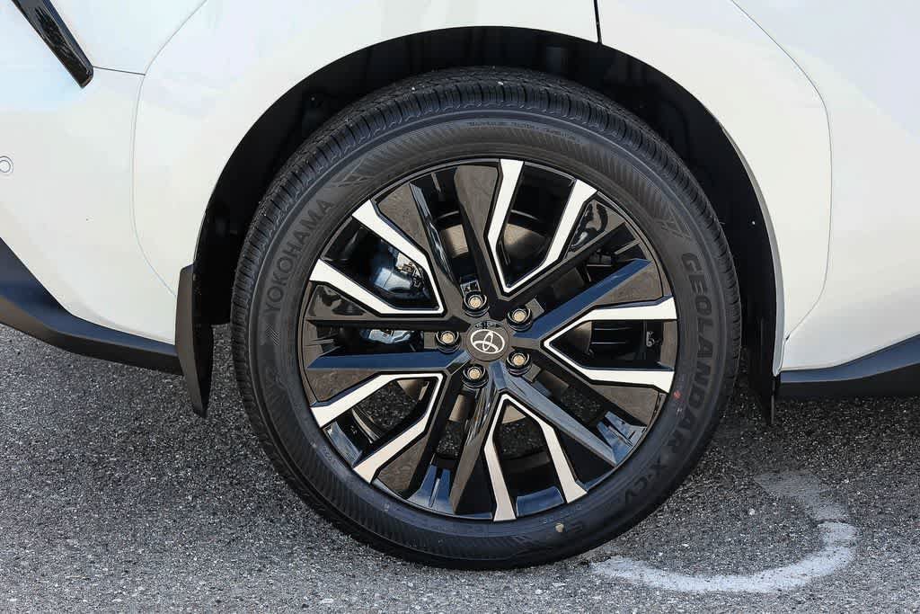 New 2026 Toyota bZ FWD image 8