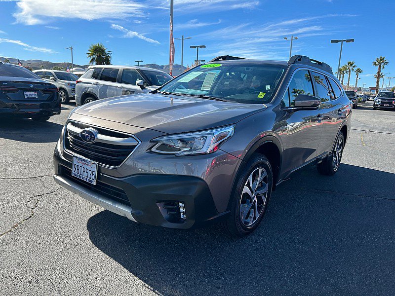 Used 2022 Subaru Outback Limited image 3