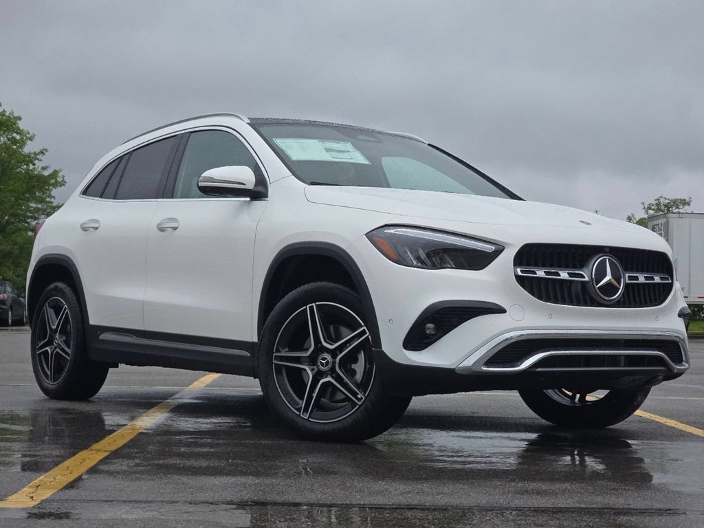 New 2026 Mercedes-Benz GLA 250 4MATIC image 1