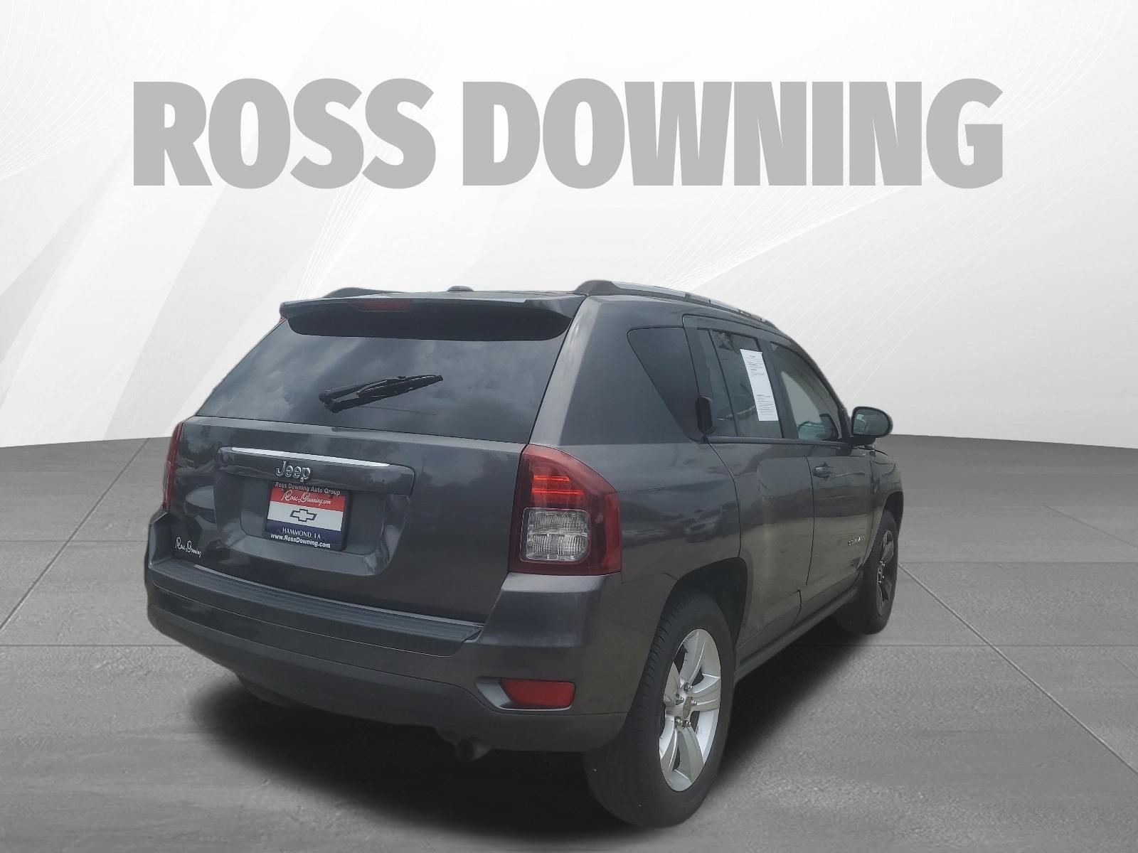 Used 2017 Jeep Compass Sport w/ Power Value Group FWD image 4