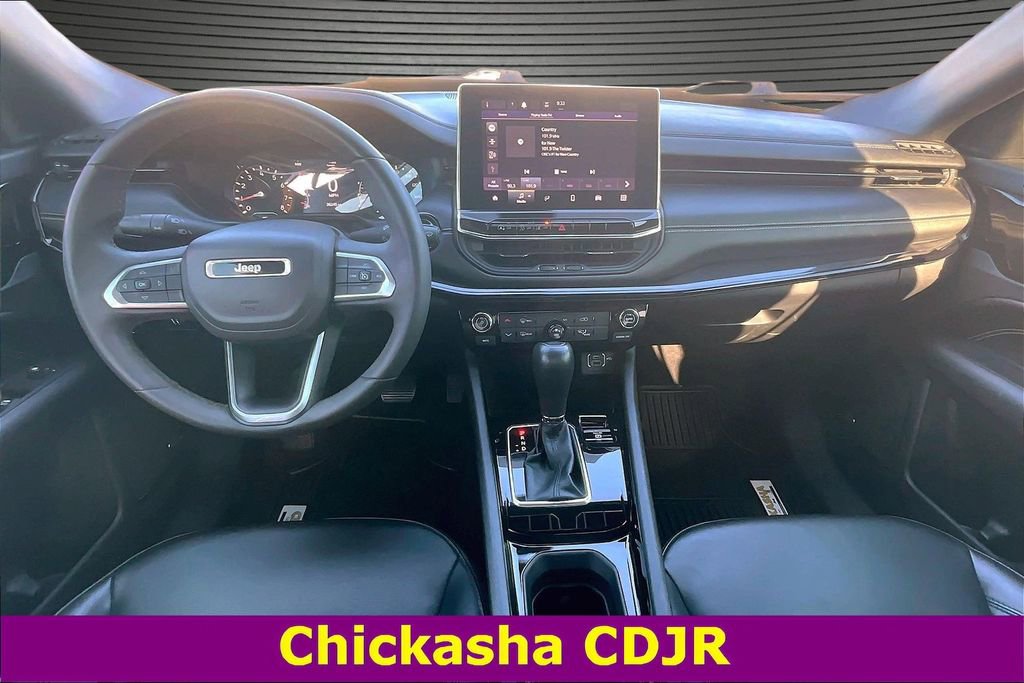 Used 2022 Jeep Compass Altitude w/ Sun and Sound Group image 4