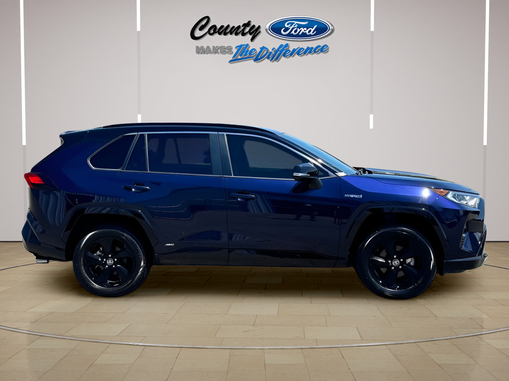 Used 2021 Toyota RAV4 XSE w/ XSE Grade Weather Package AWD/4WD image 6
