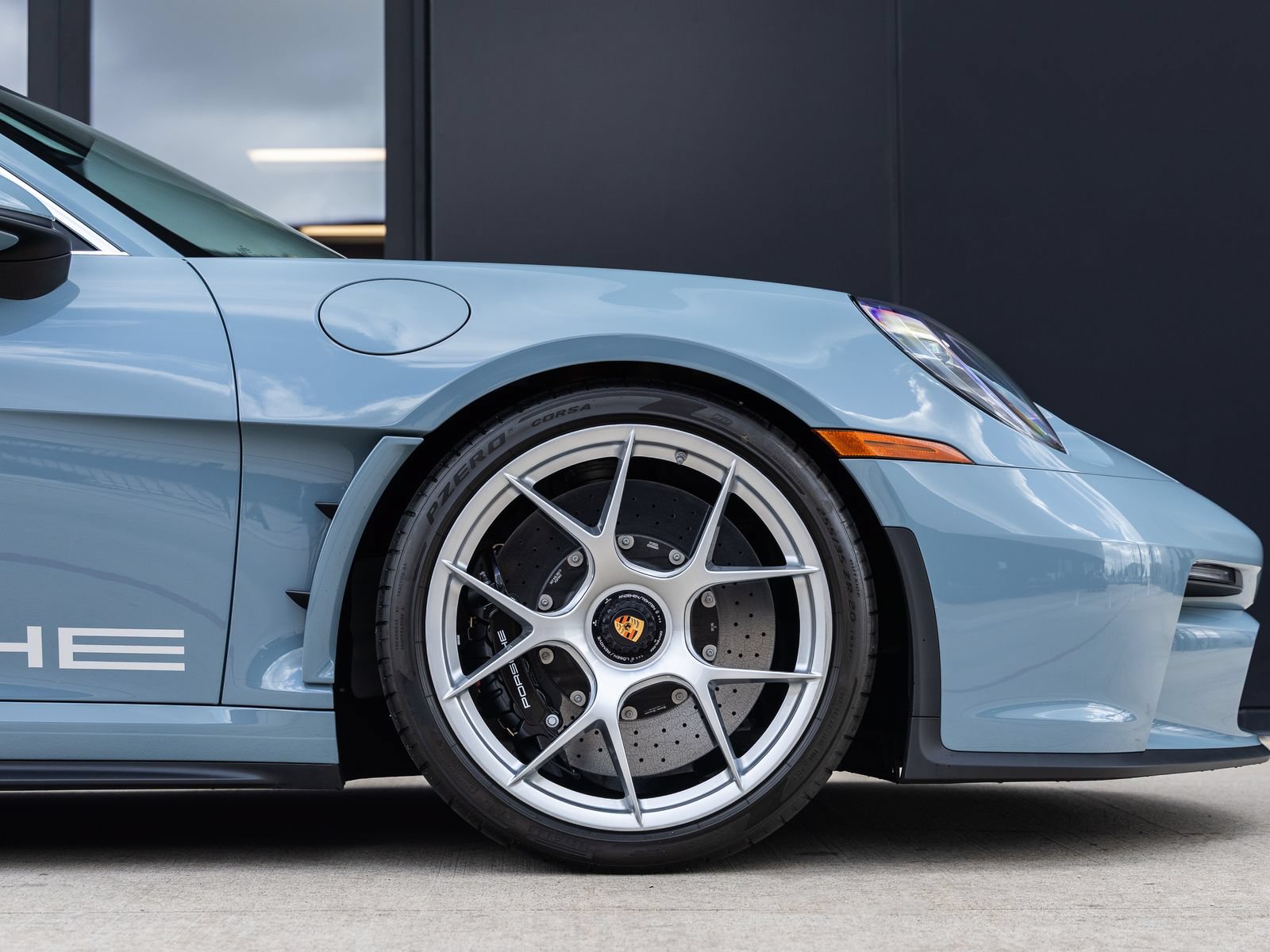 Used 2024 Porsche 911 GT3 RS RWD image 13