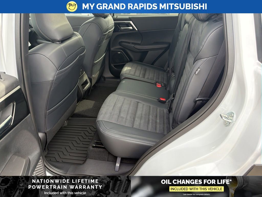 New 2026 Mitsubishi Outlander Trail Edition image 24