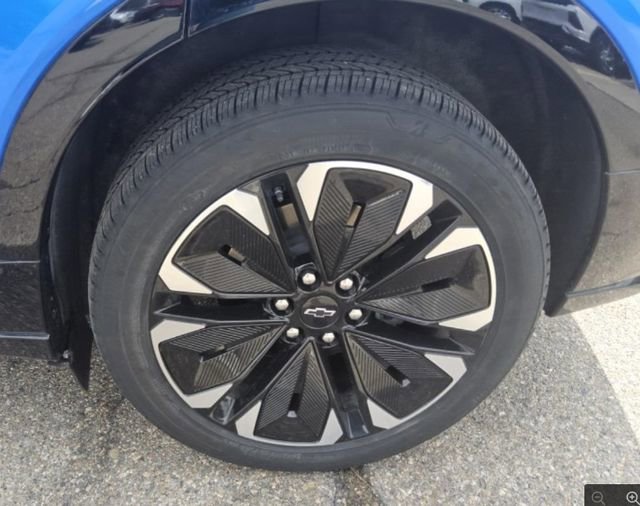 Certified 2025 Chevrolet Blazer EV RS AWD/4WD image 6