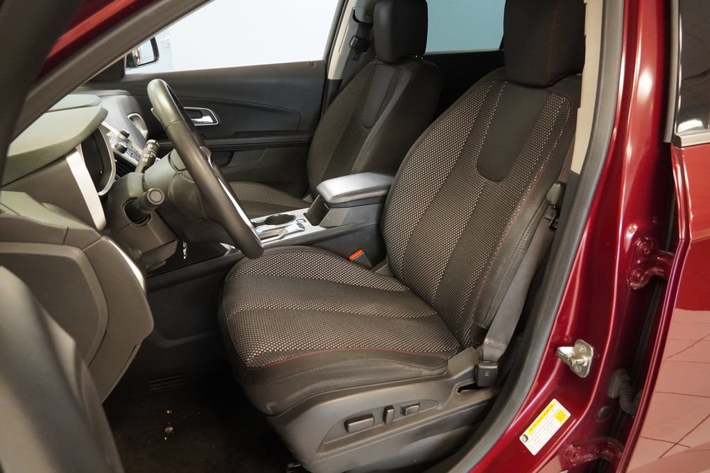 Used 2016 Chevrolet Equinox LT w/ Convenience Package AWD/4WD image 3