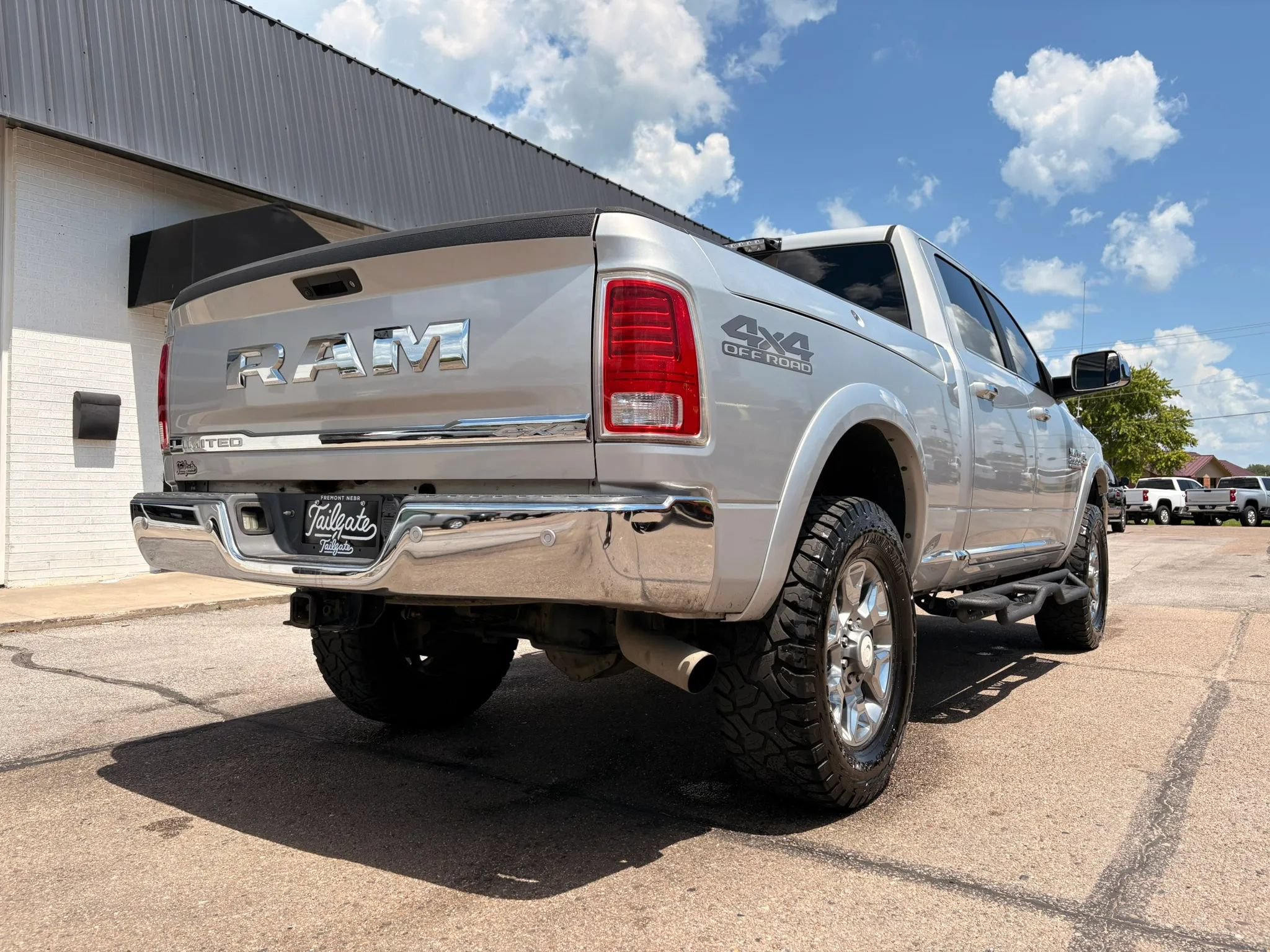 Used 2018 RAM 2500 Limited AWD/4WD image 7
