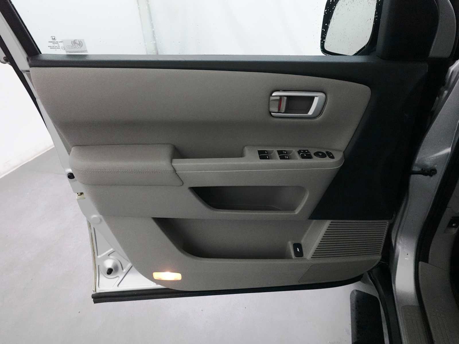 Used 2015 Honda Pilot EX-L image 10