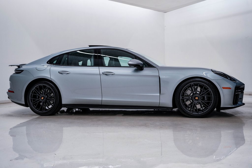 New 2026 Porsche Panamera GTS image 9