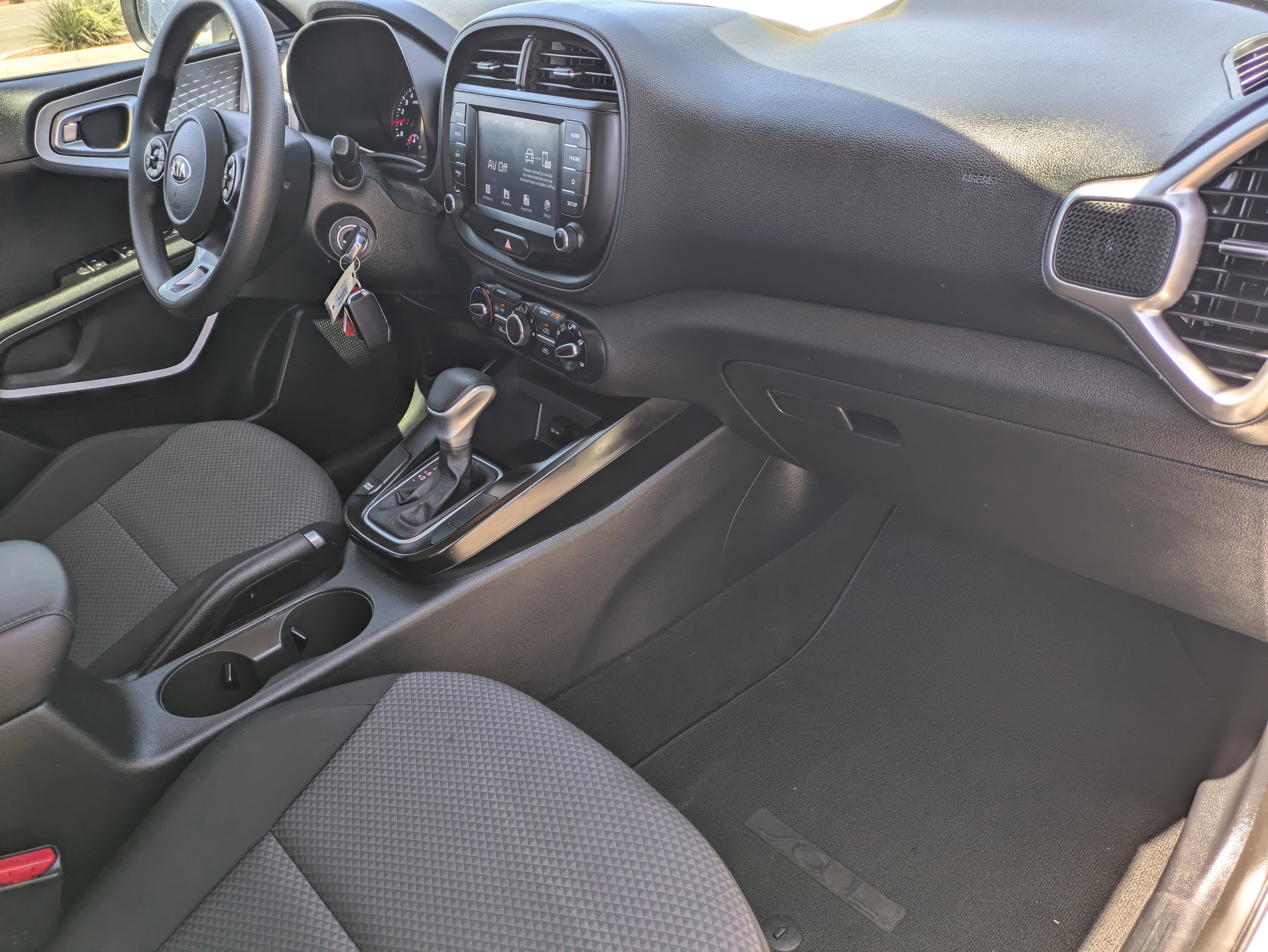 Used 2021 Kia Soul LX FWD image 13