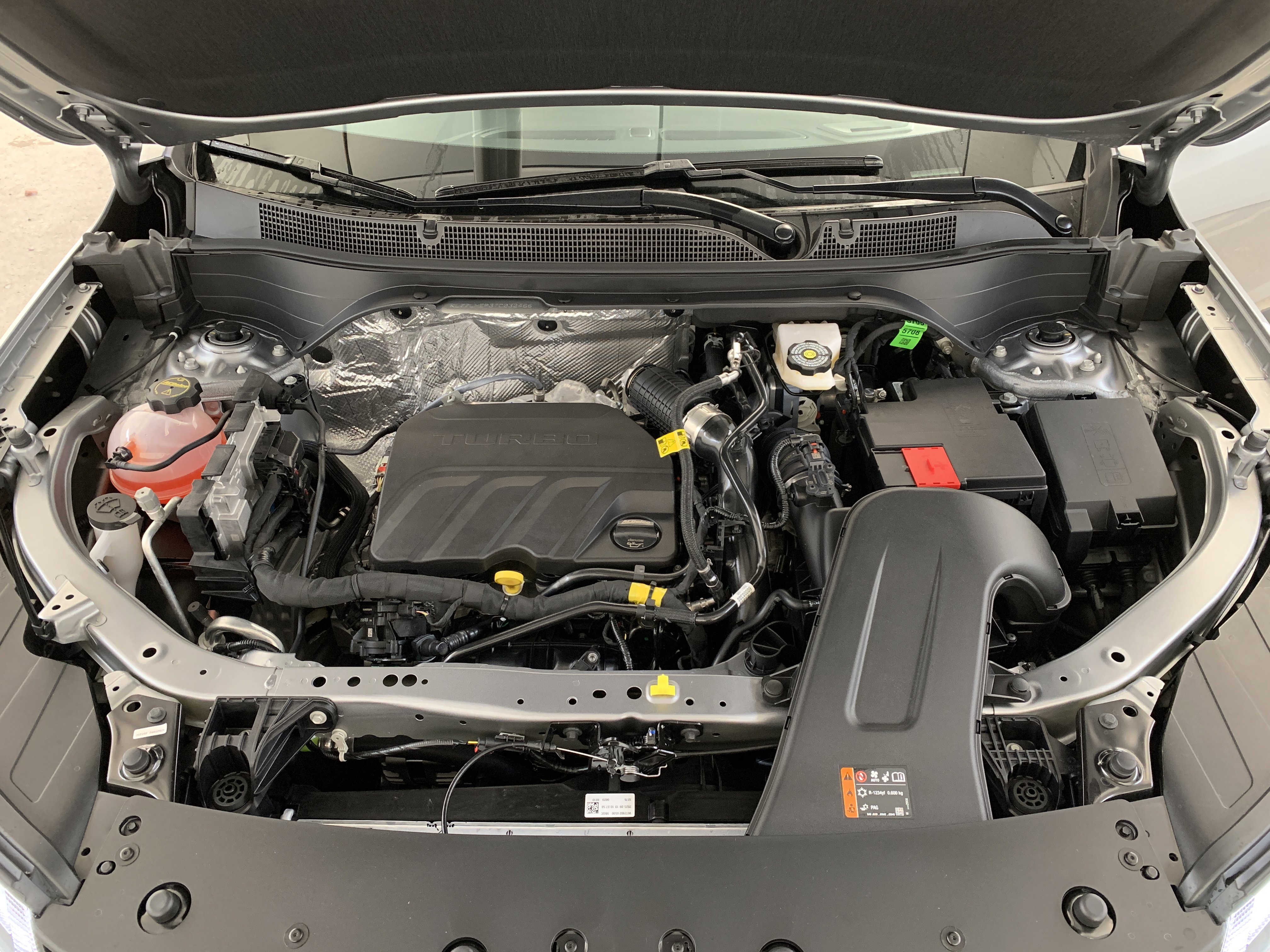 New 2026 Chevrolet Trax LT w/ Sunroof Package image 9