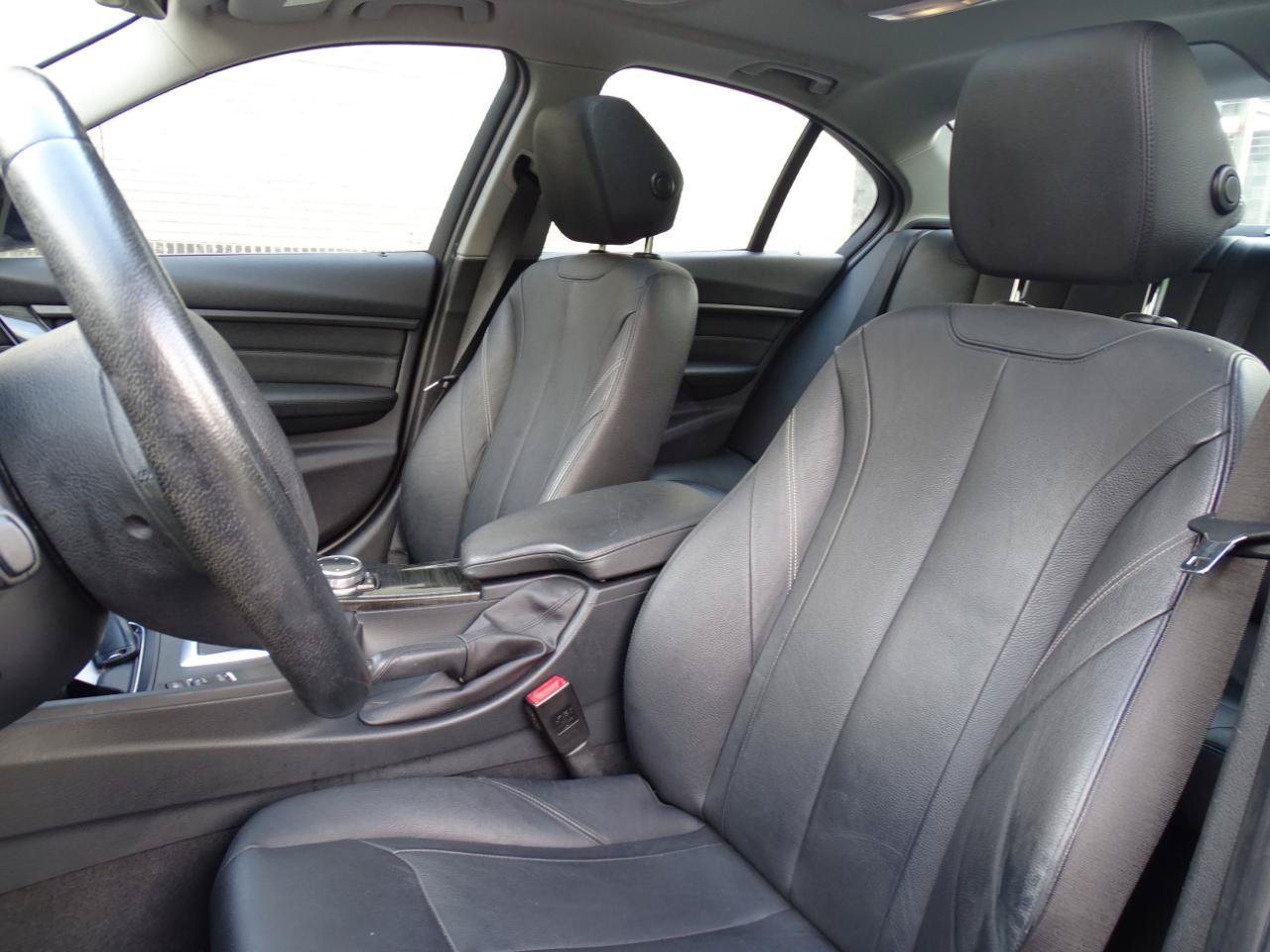 Used 2014 BMW 328i Sedan RWD image 11