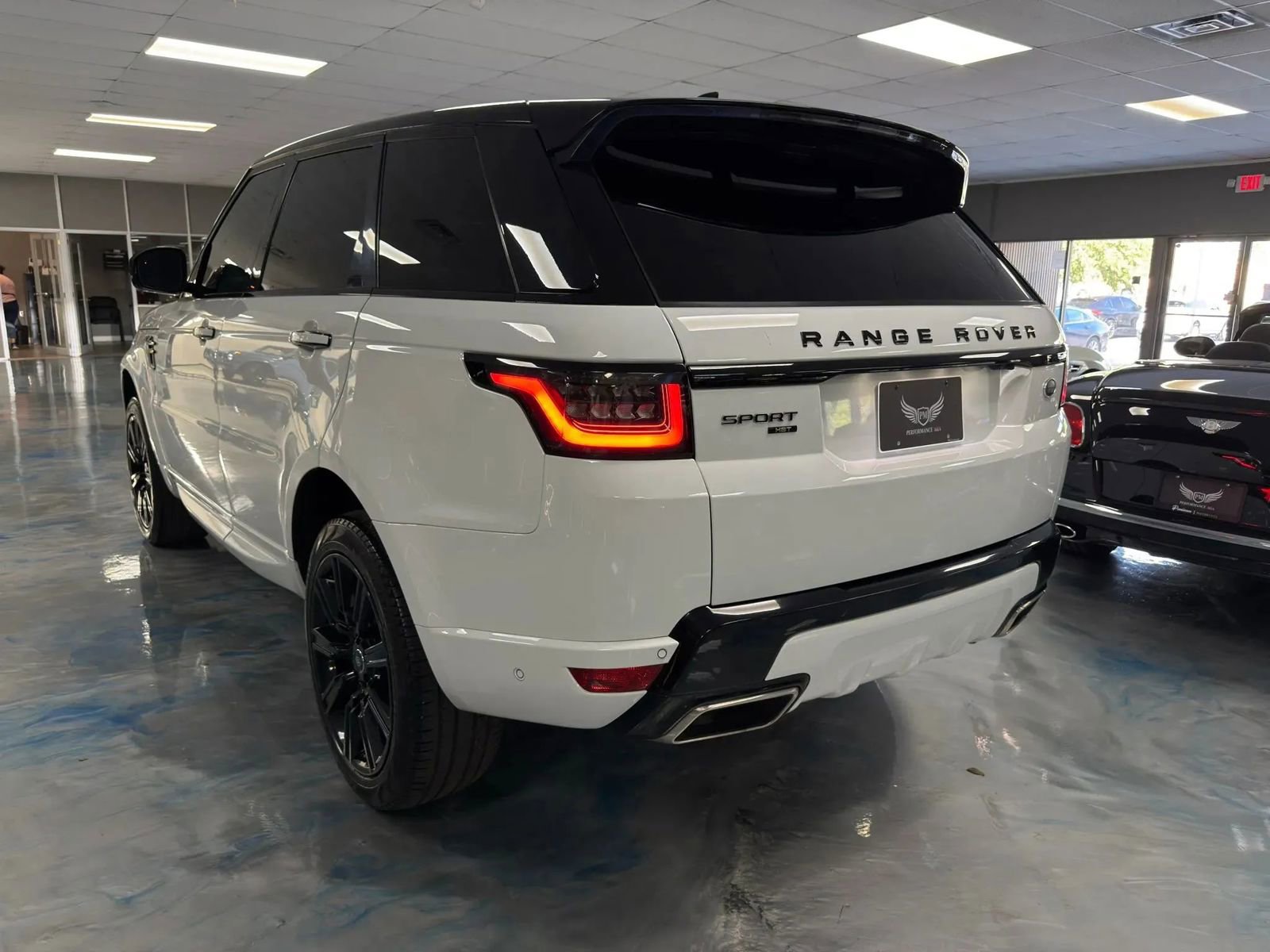 Used 2019 Land Rover Range Rover HSE AWD/4WD image 5