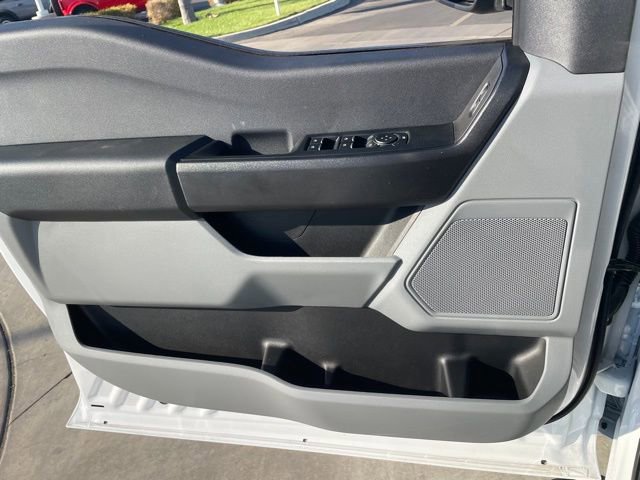 New 2026 Ford F250 XL w/ XL Chrome Package image 16