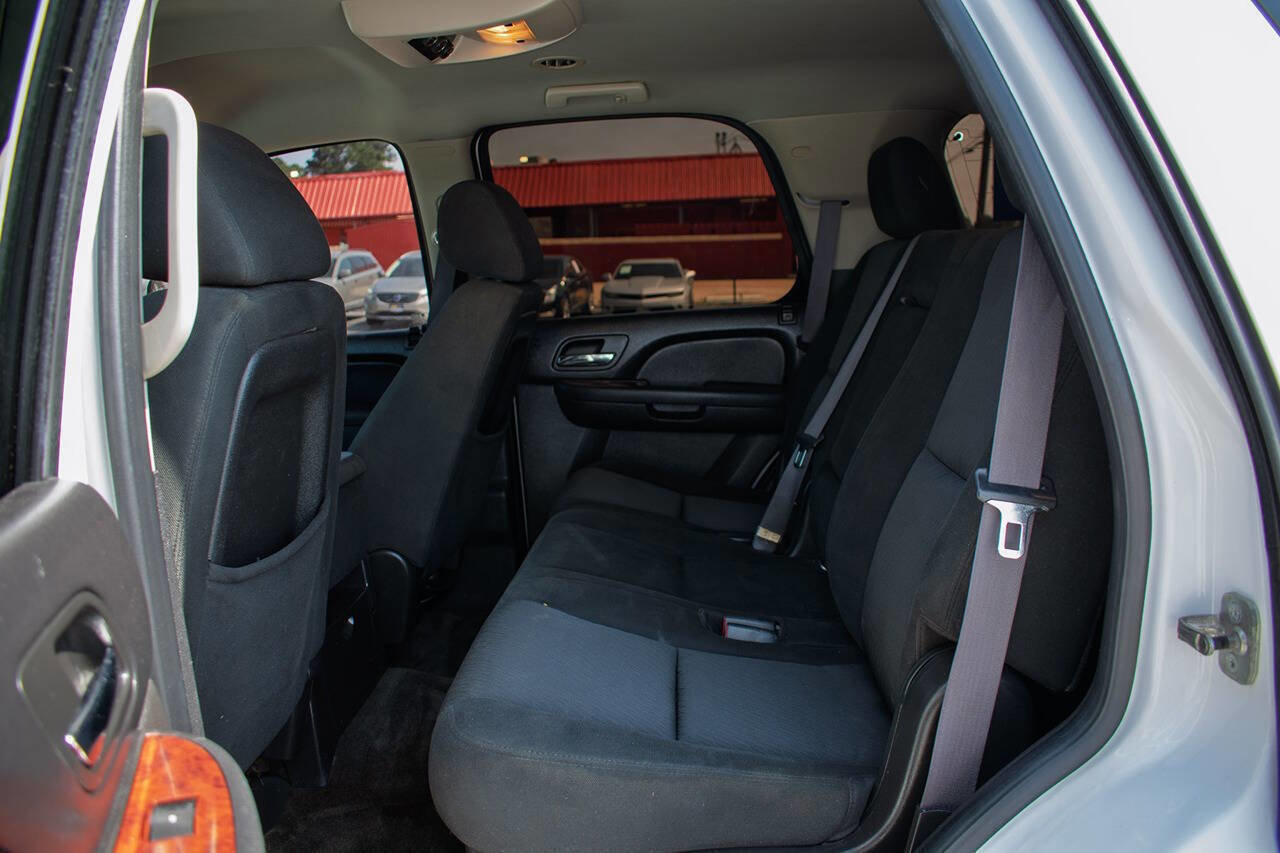Used 2011 Chevrolet Tahoe LS RWD image 30