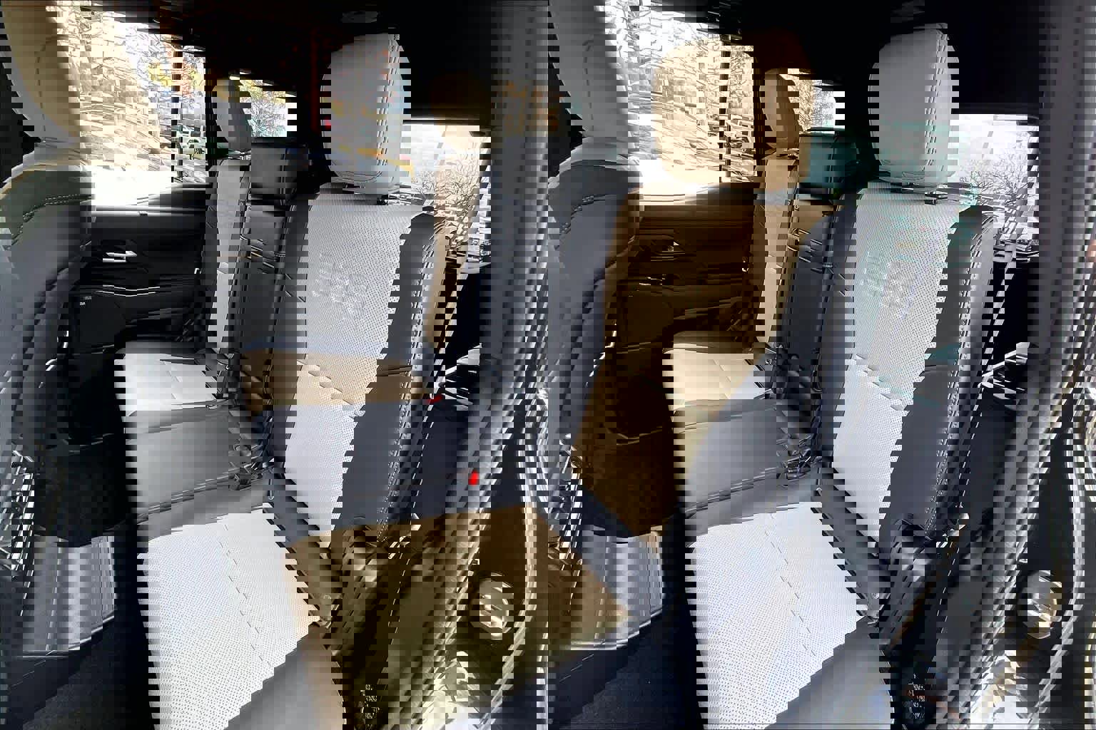 Used 2024 Lexus GX 550 image 18